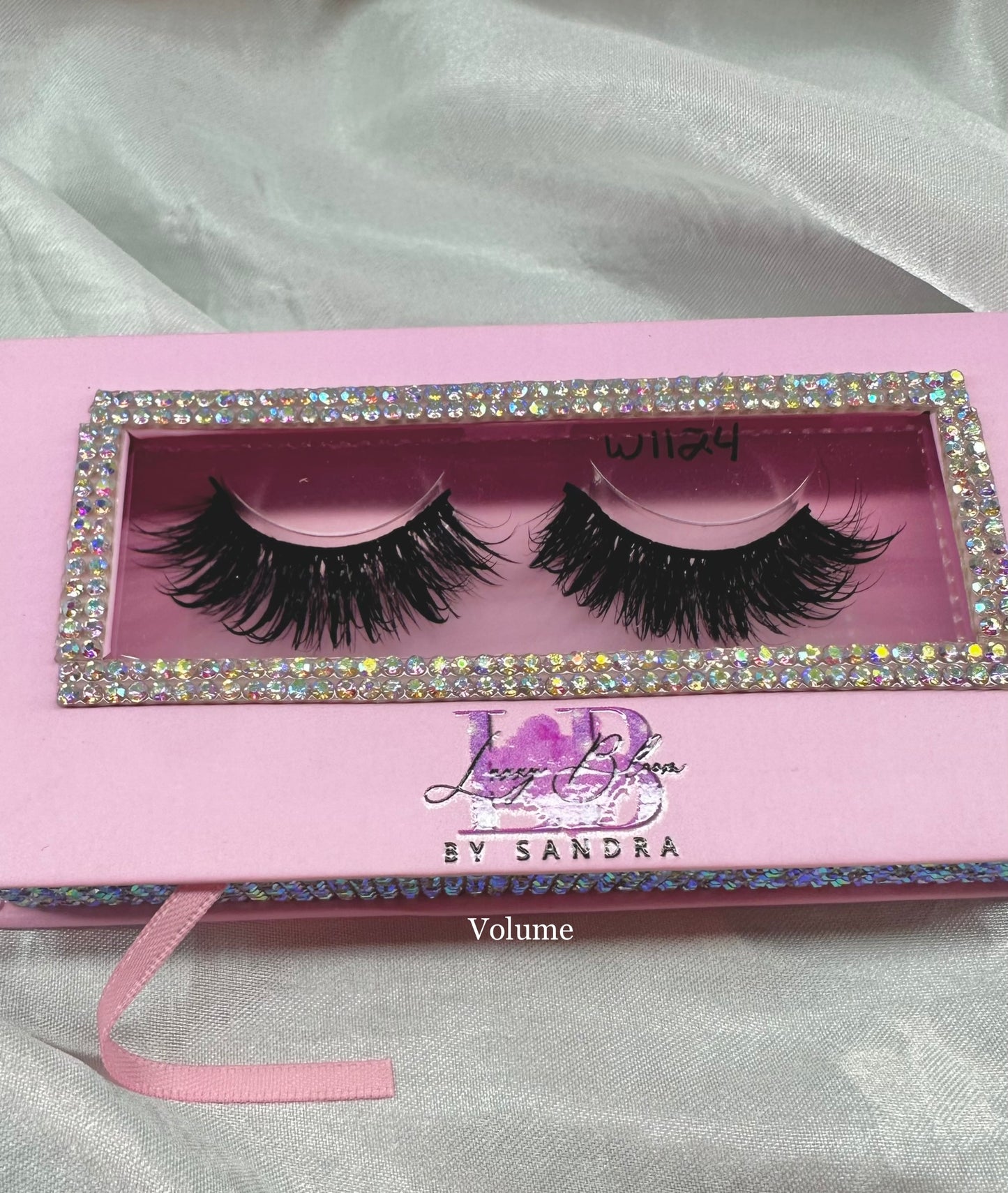 Luxury Eyelashes with Case for Makeup and Cosmetic Use